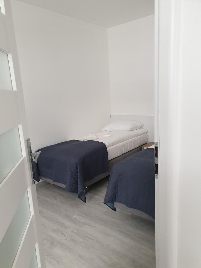 ミエンジズドロイェ Polonia Bed & Breakfast エクステリア 写真