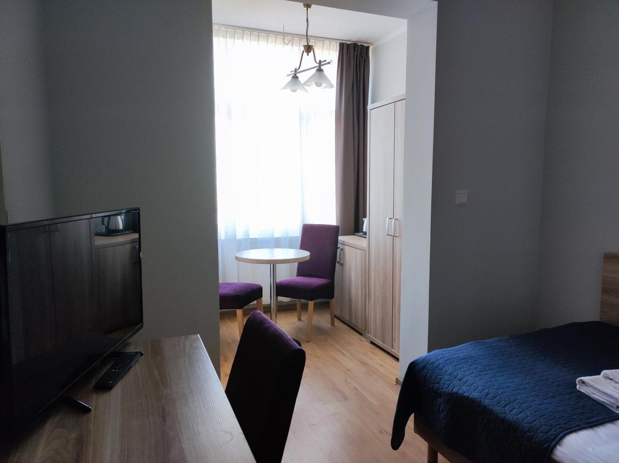 ミエンジズドロイェ Polonia Bed & Breakfast エクステリア 写真